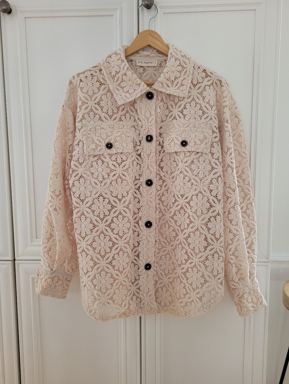 BY TOGETHER ..LACEY CREAM SHACKET SZ S